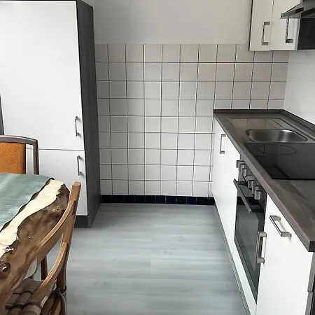 Gemuetliche 1,5 Zimmer-oase Im Schoenen Gruenen Frohnhausen *