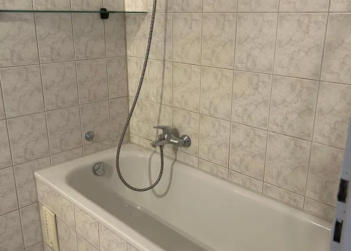 Διαμέρισμα Gemuetliche 1,5 Zimmer-oase Im Schoenen Gruenen Frohnhausen